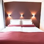 Nymphe Strandhotel & Hotel