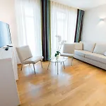 Nymphe Strandhotel & Hotel Binz