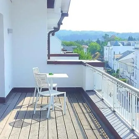 Nymphe Strandhotel &