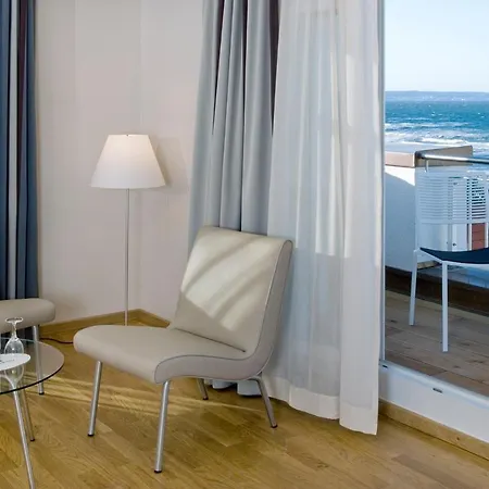 מלון Nymphe Strandhotel &