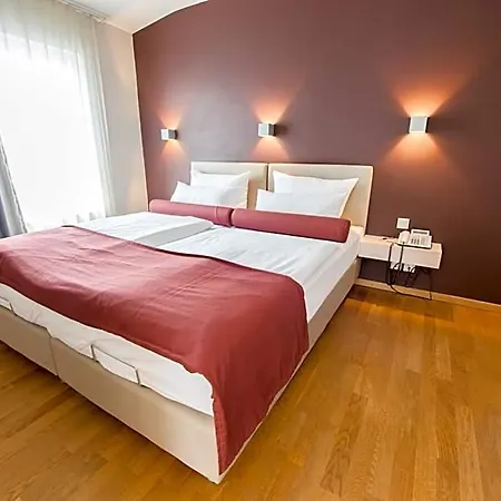 Nymphe Strandhotel &