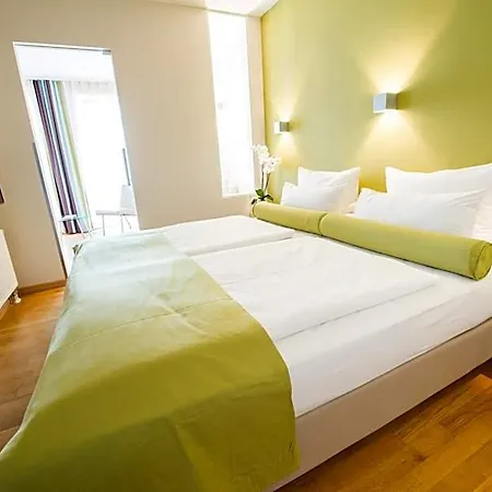 Nymphe Strandhotel & Hotel Binz