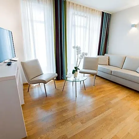 Hotel Nymphe Strandhotel & 4*