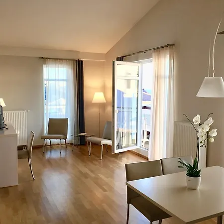 מלון Nymphe Strandhotel &