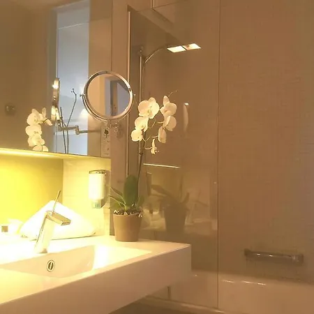 מלון Nymphe Strandhotel &