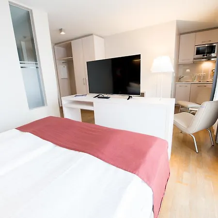 Nymphe Strandhotel & 4*