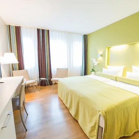 Nymphe Strandhotel & Hotell Binz