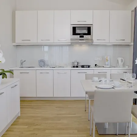 מלון Nymphe Strandhotel &