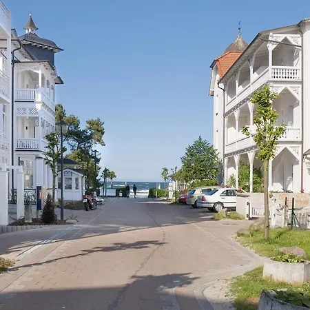 Nymphe Strandhotel & Hotell