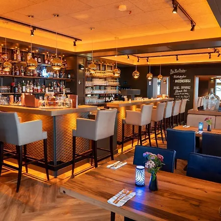 Nymphe Strandhotel & Hotell Binz