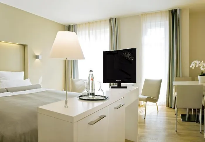 מלון Nymphe Strandhotel &