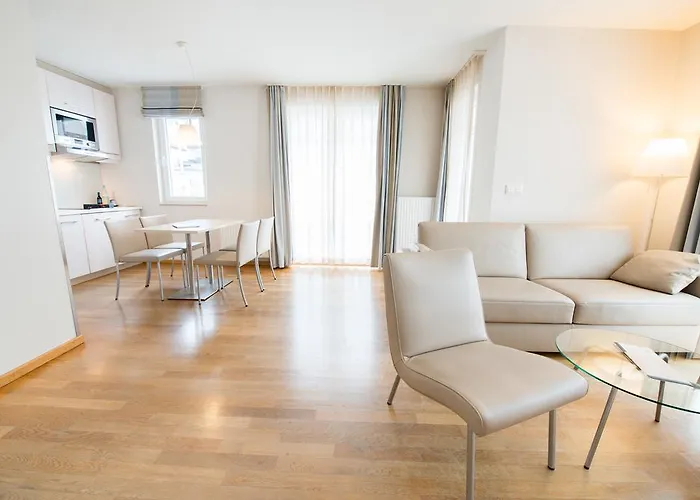 מלון Nymphe Strandhotel & 4*