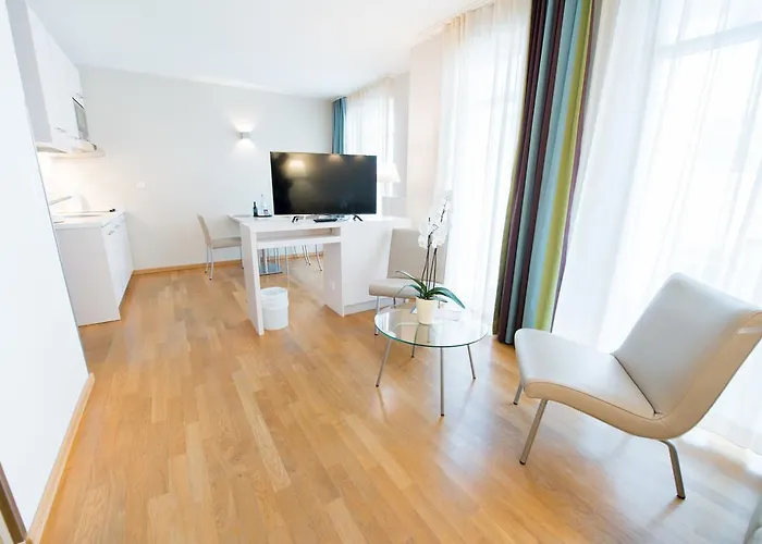 מלון Nymphe Strandhotel & בינץ