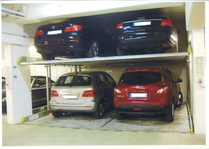 Nymphe Strandhotel & 4* בינץ